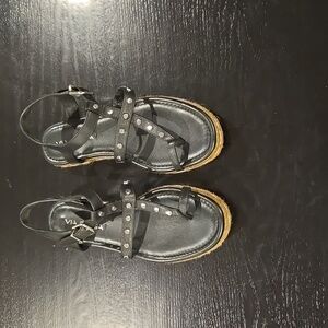 EUC! Via SPIGA sandals 6